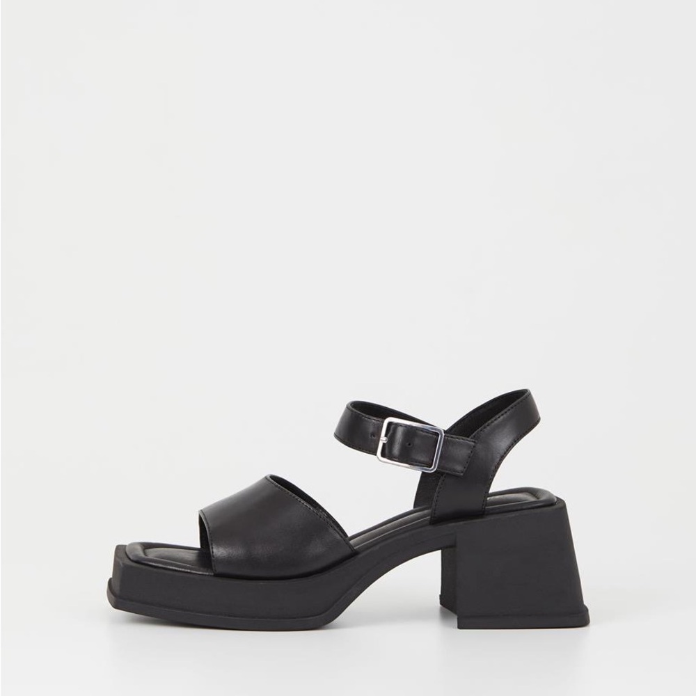 Vagabond Hennie sandals 90s chunky leather sandal